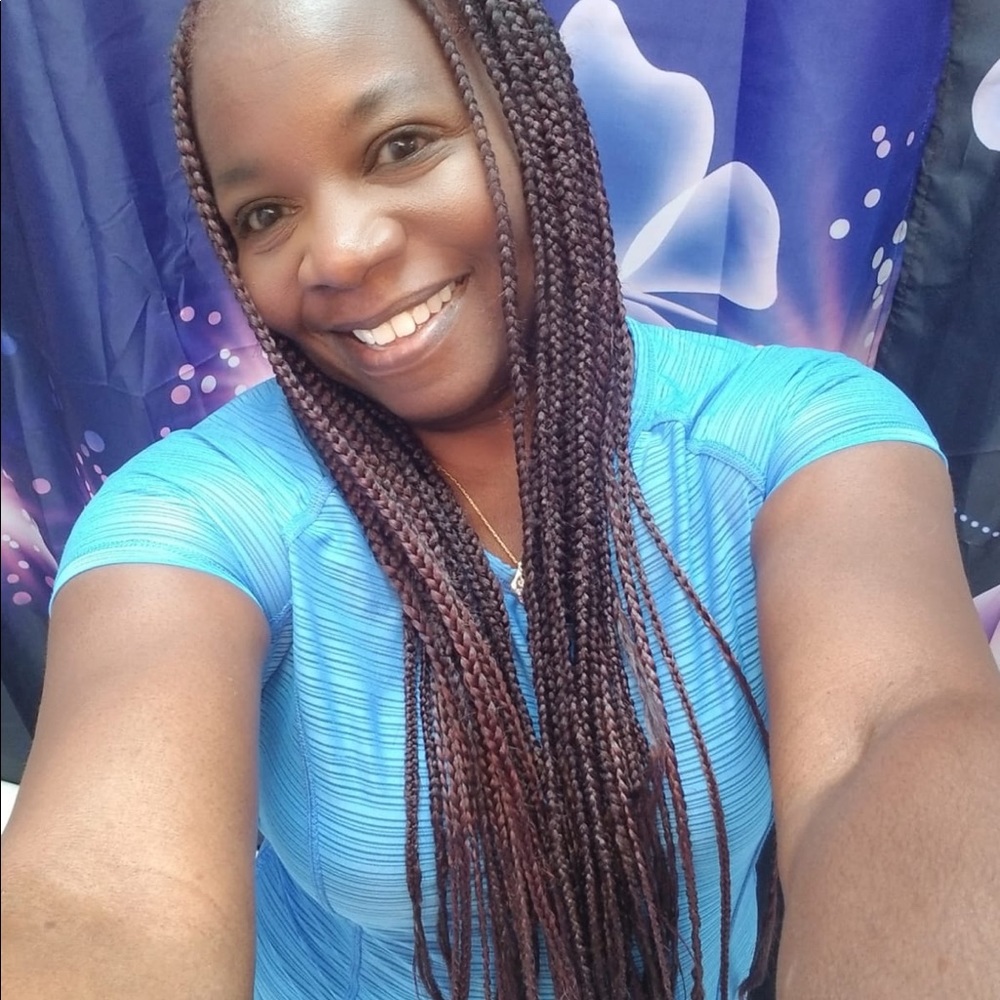 Meet your Posher, Shavina